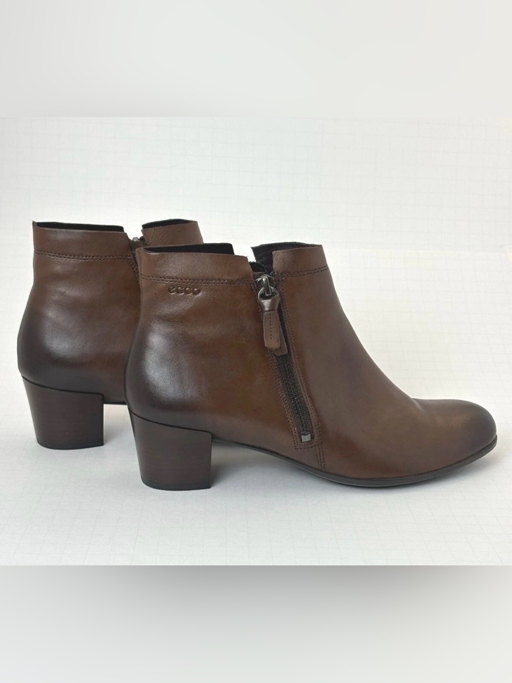 Ecco Brown Leather Side-Zip Women's Ankle Booties